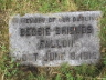 Bessie E SHIELDS 1886-1915 grave marker